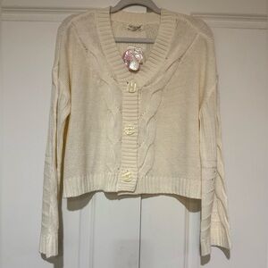 NWT Full Circle Trends Cream Cable-Knit Button Cardigan Sweater